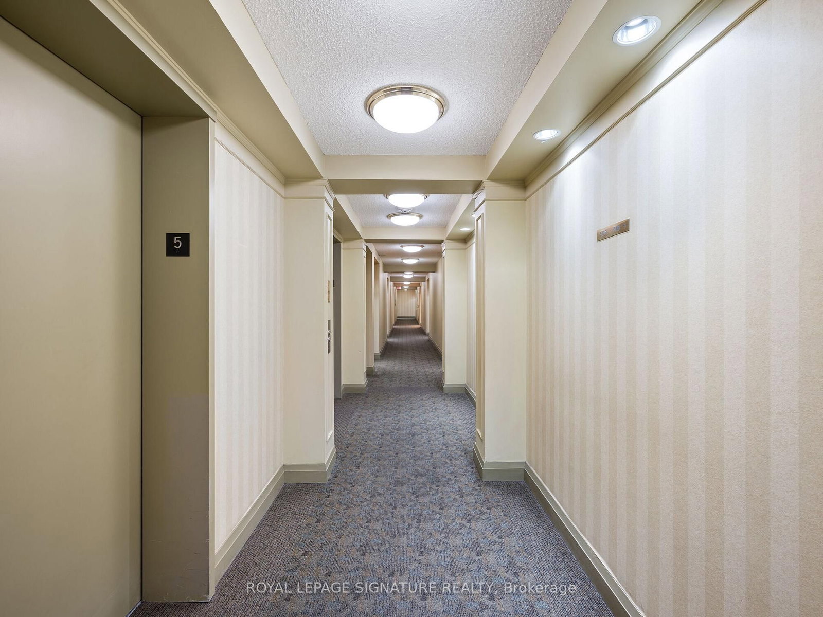 9 Northern Hts Drive, Unit 502 - Photo 5