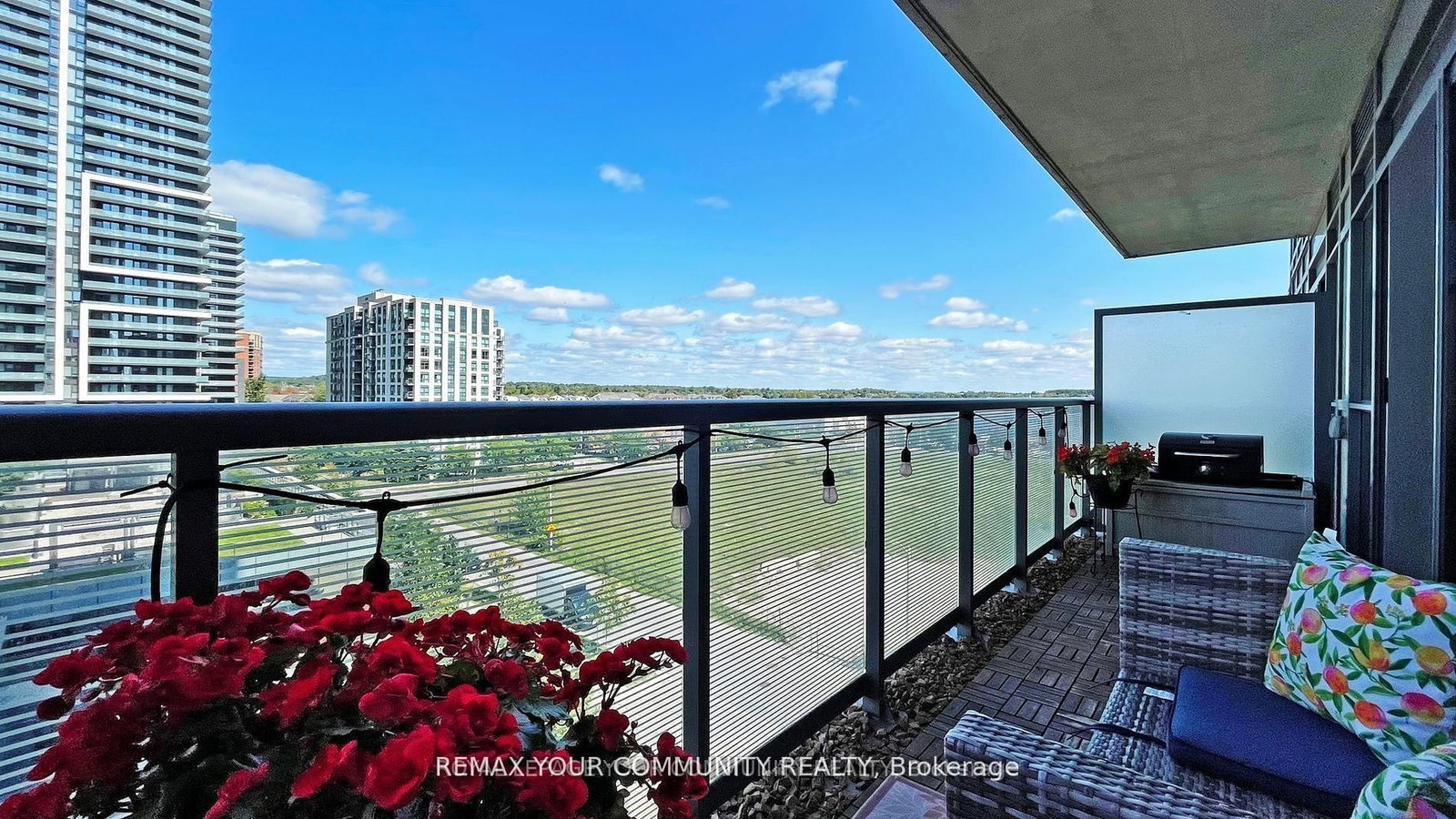 Condo for sale at 609-55 Oneida Crescent, Richmond Hill, Ontario, L4B 4T9 - Langstaff - MLS: N12991926