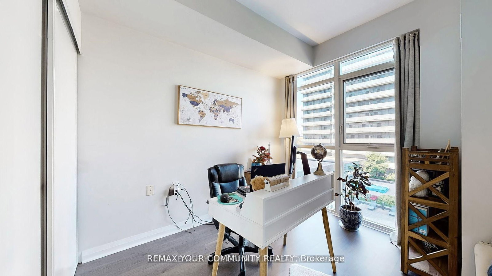 Condo for sale at 609-55 Oneida Crescent, Richmond Hill, Ontario, L4B 4T9 - Langstaff - MLS: N12991926