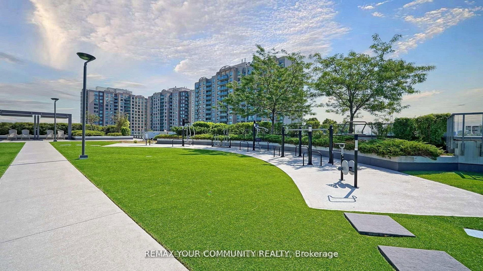 Condo for sale at 609-55 Oneida Crescent, Richmond Hill, Ontario, L4B 4T9 - Langstaff - MLS: N12991926