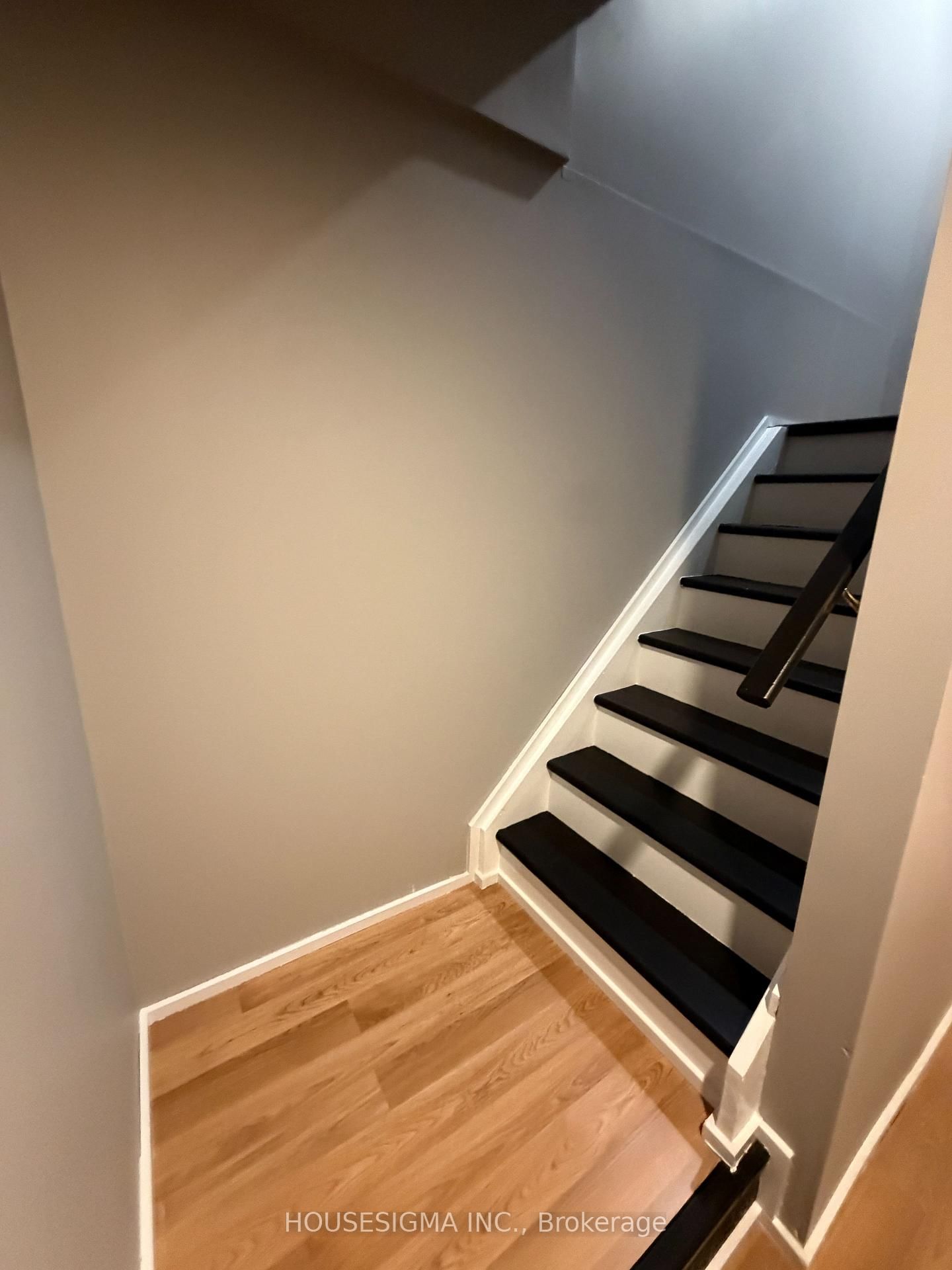 Townhouse for sale at 58 Lookout Street, Essa, Ontario, L0M 1B4 - Angus - MLS: N12992118