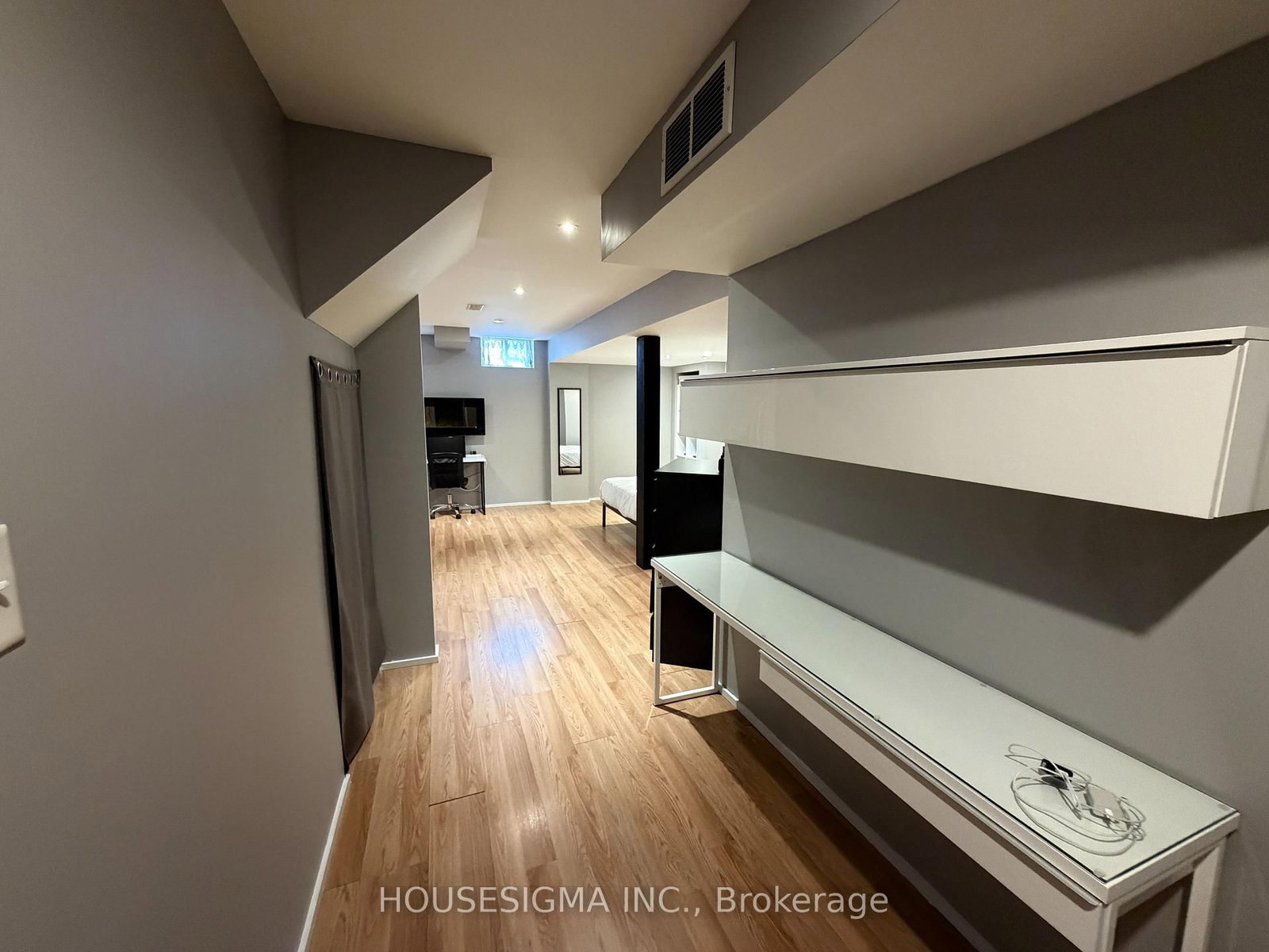 Townhouse for sale at 58 Lookout Street, Essa, Ontario, L0M 1B4 - Angus - MLS: N12992118