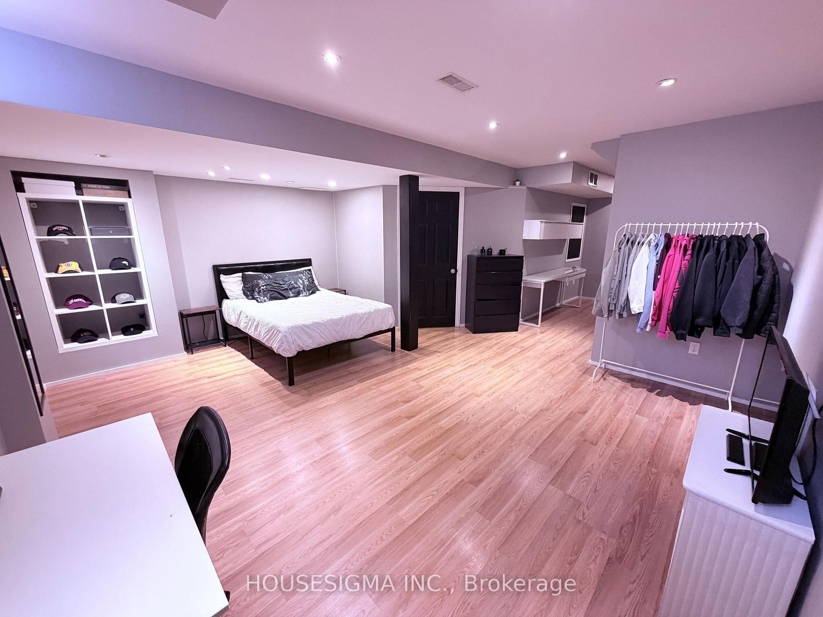 Townhouse for sale at 58 Lookout Street, Essa, Ontario, L0M 1B4 - Angus - MLS: N12992118