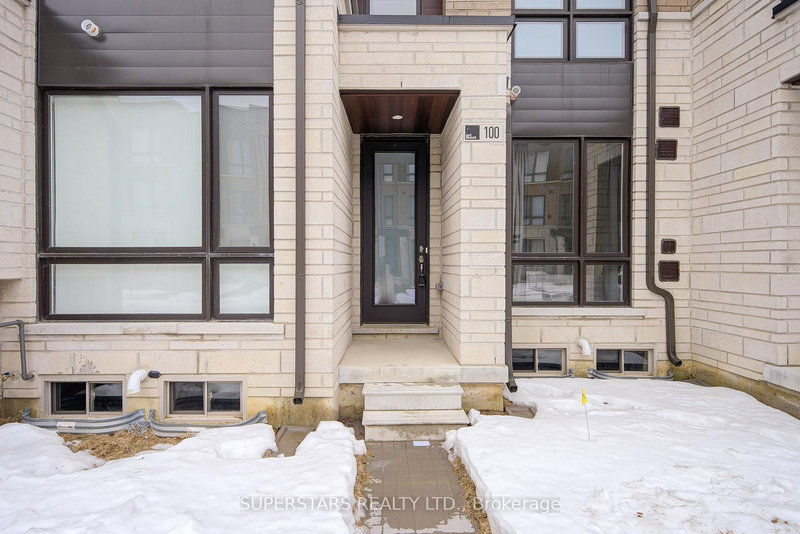 100 Stauffer Cres, Markham, L6B 1R1 | Image 2