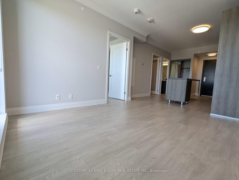 3308 - 8 Water Walk Dr, Markham, L3R 6L4 | Image 3