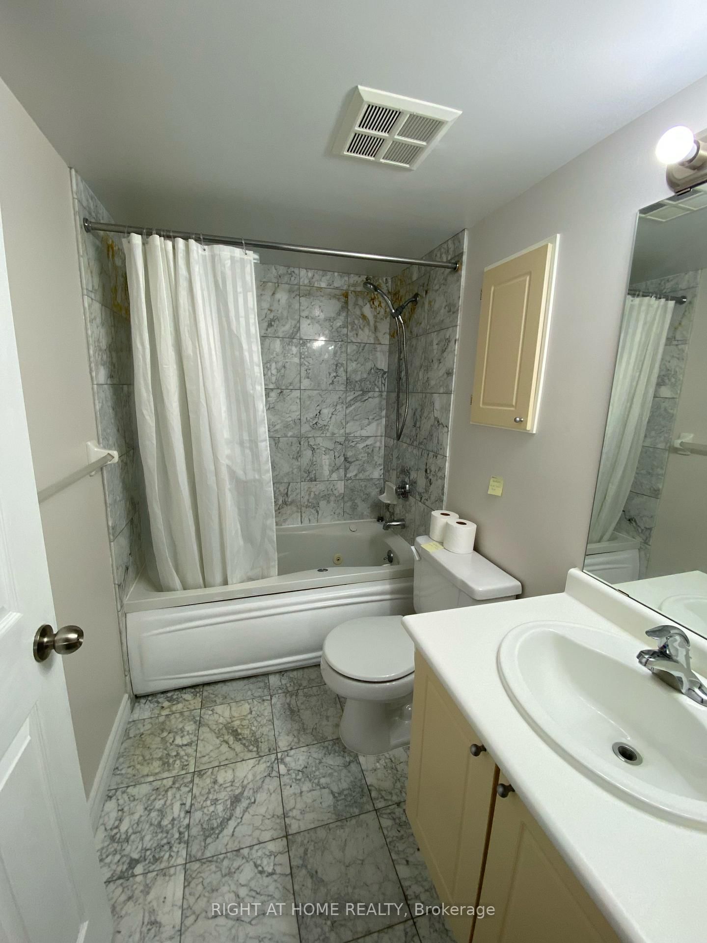 2100 JOHN Street, Unit 215 - Photo 10
