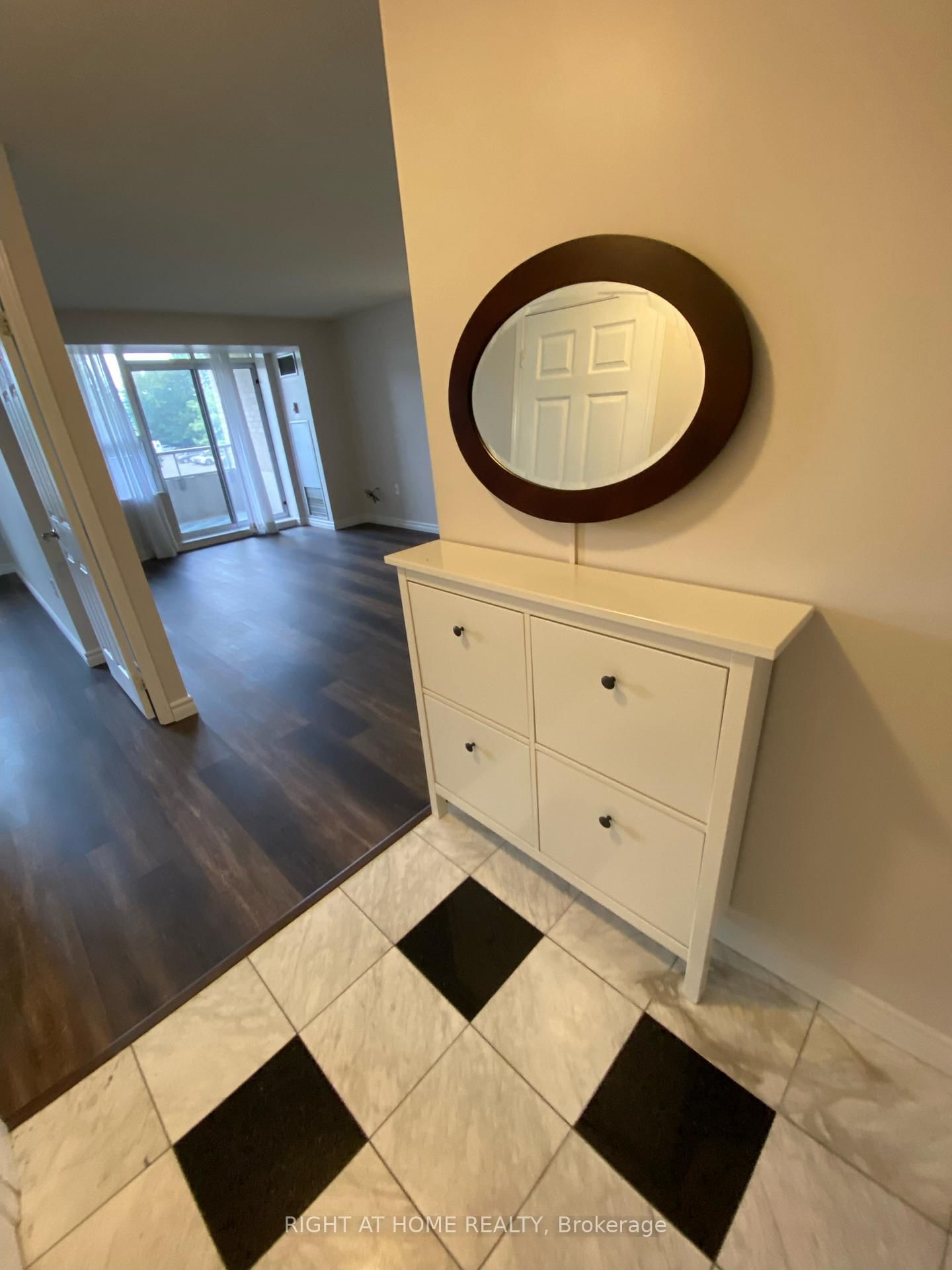 2100 JOHN Street, Unit 215 - Photo 2