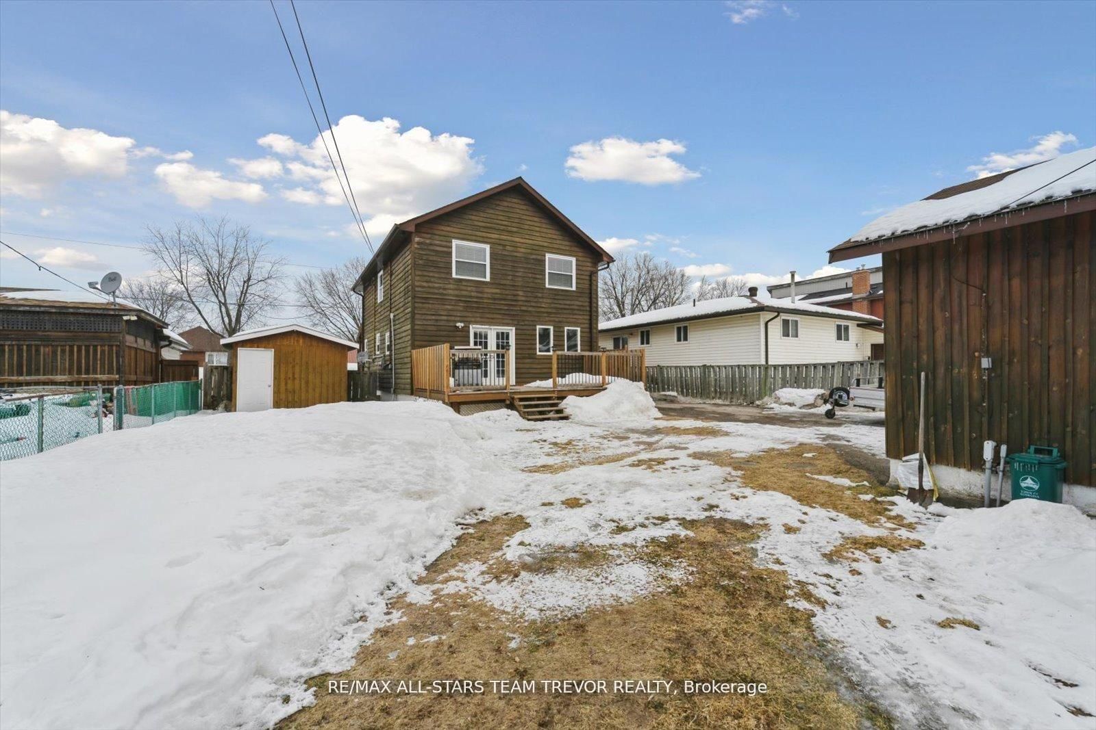 Detached House for sale at 277 Parkway Avenue, Georgina, Ontario, L4P 2W1 - Keswick South - MLS: N12992274