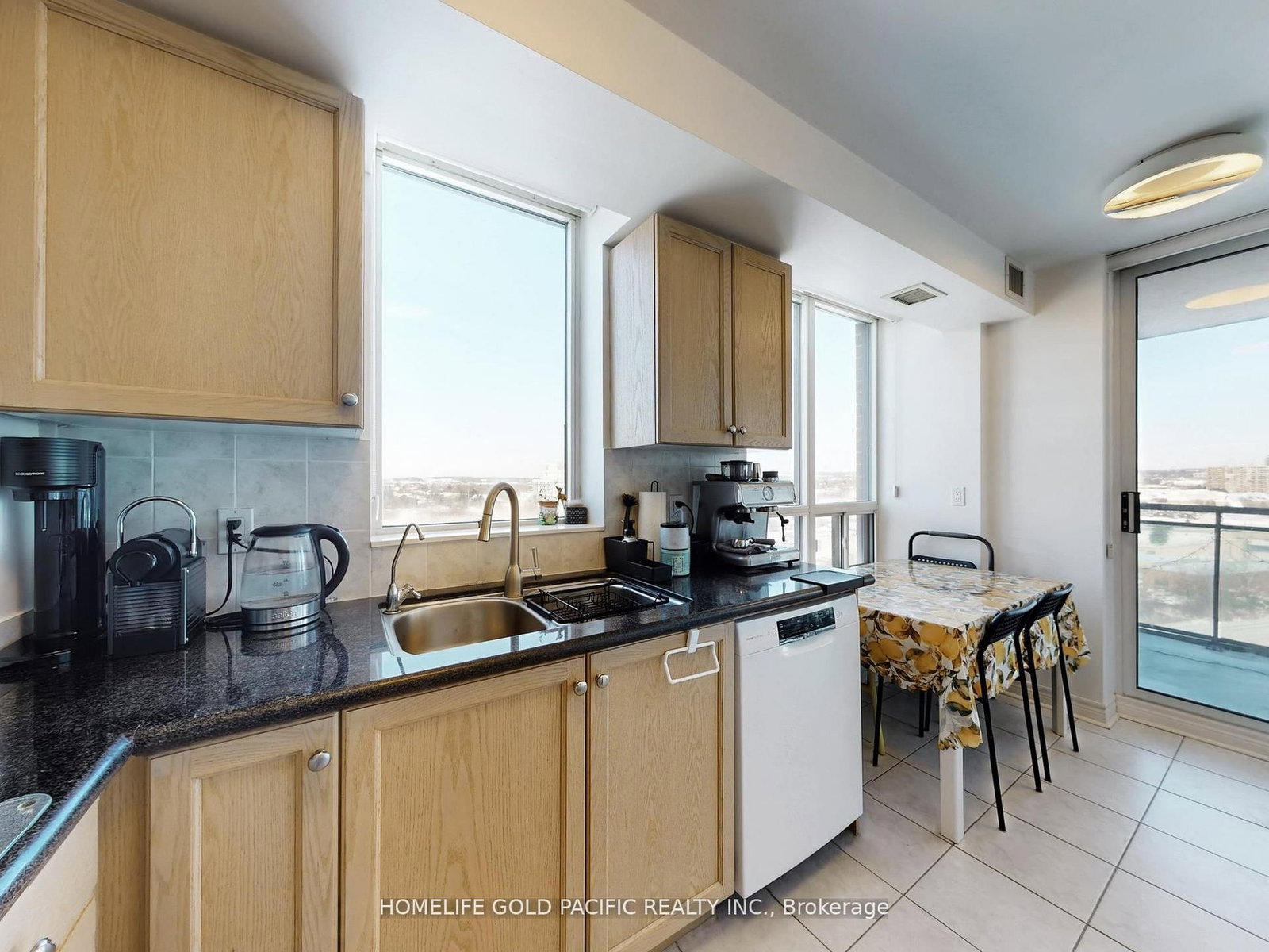 350 Red Maple Road, Unit 1211 - Photo 16