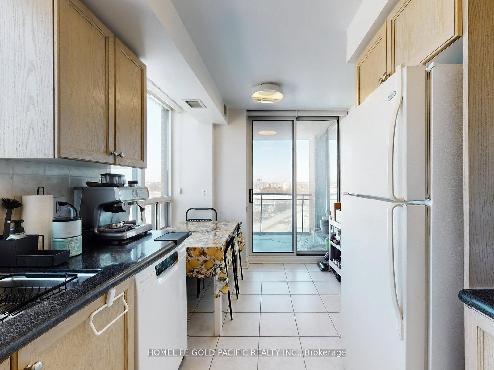 350 Red Maple Road, Unit 1211 - Photo 17