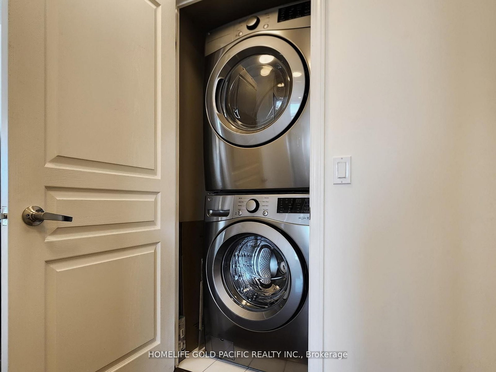 350 Red Maple Road, Unit 1211 - Photo 30