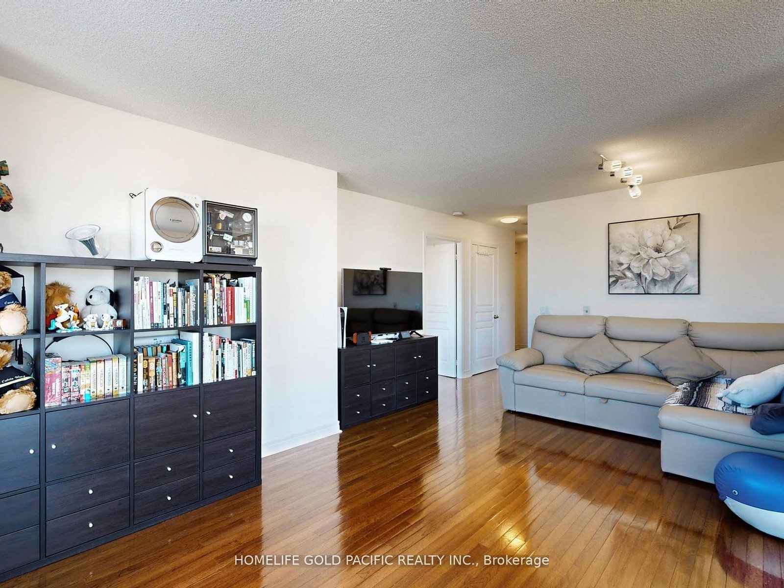 350 Red Maple Road, Unit 1211 - Photo 8