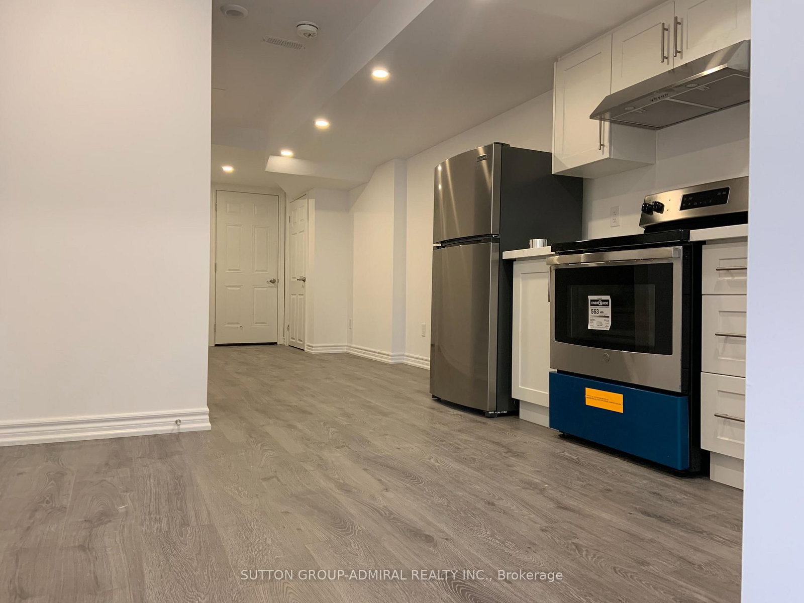 68 Drizzel Crescent, Unit Bsmt - Photo 8