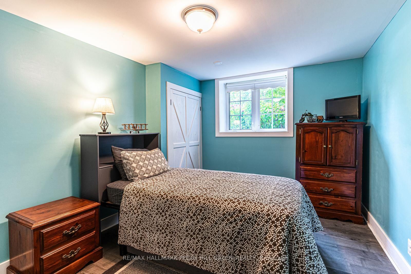 Detached House for sale at 7819 5th Line, Essa, Ontario, L3W 0S7 - Rural Essa - MLS: N12992356