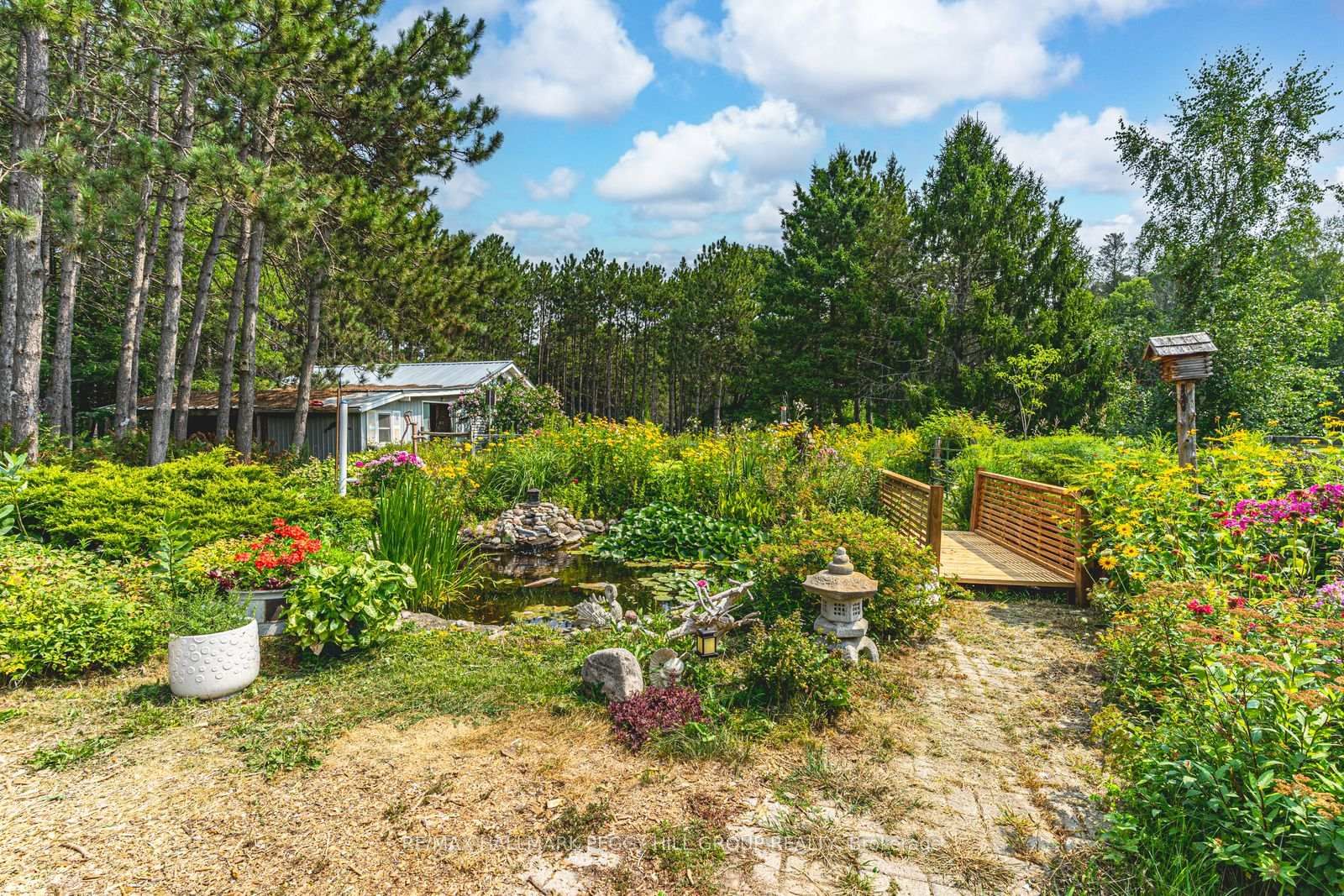 Detached House for sale at 7819 5th Line, Essa, Ontario, L3W 0S7 - Rural Essa - MLS: N12992356