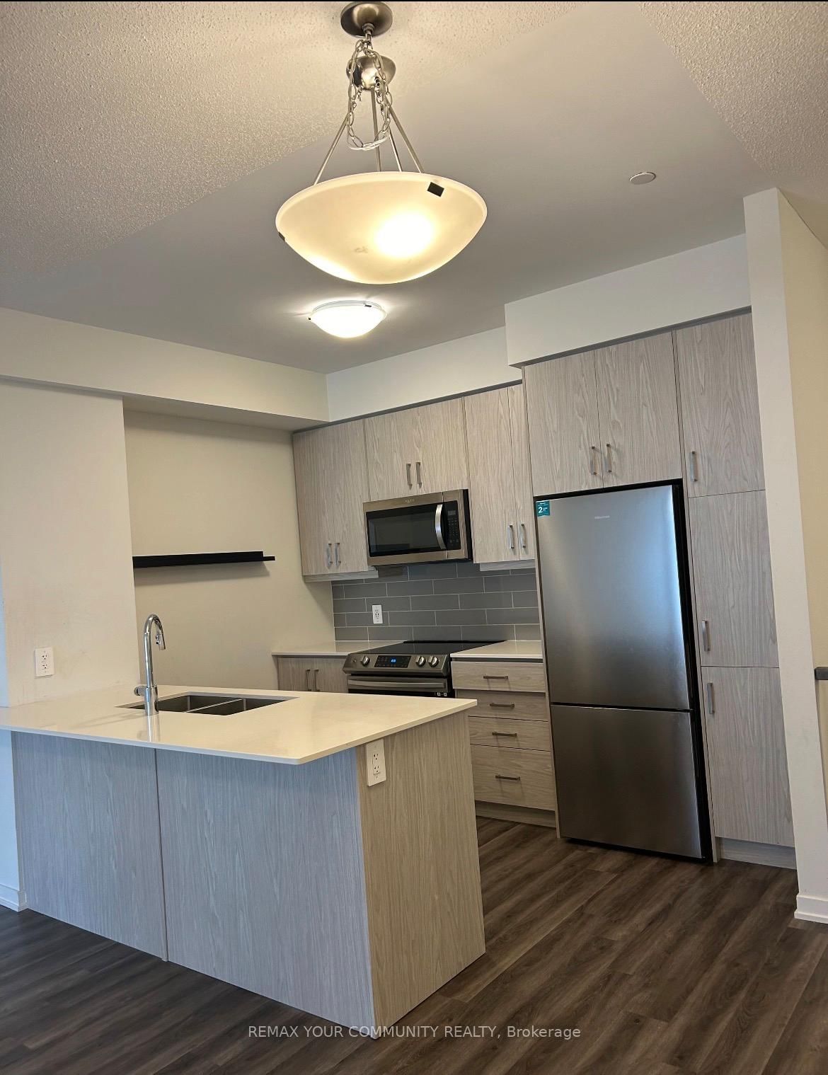 39 Honeycrisp Crescent, Unit 93 - Photo 4