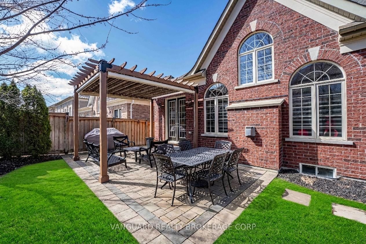 Detached House for sale at 13 Anderson Cove Trail, King, Ontario, L0G 1N0 - Nobleton - MLS: N12992674