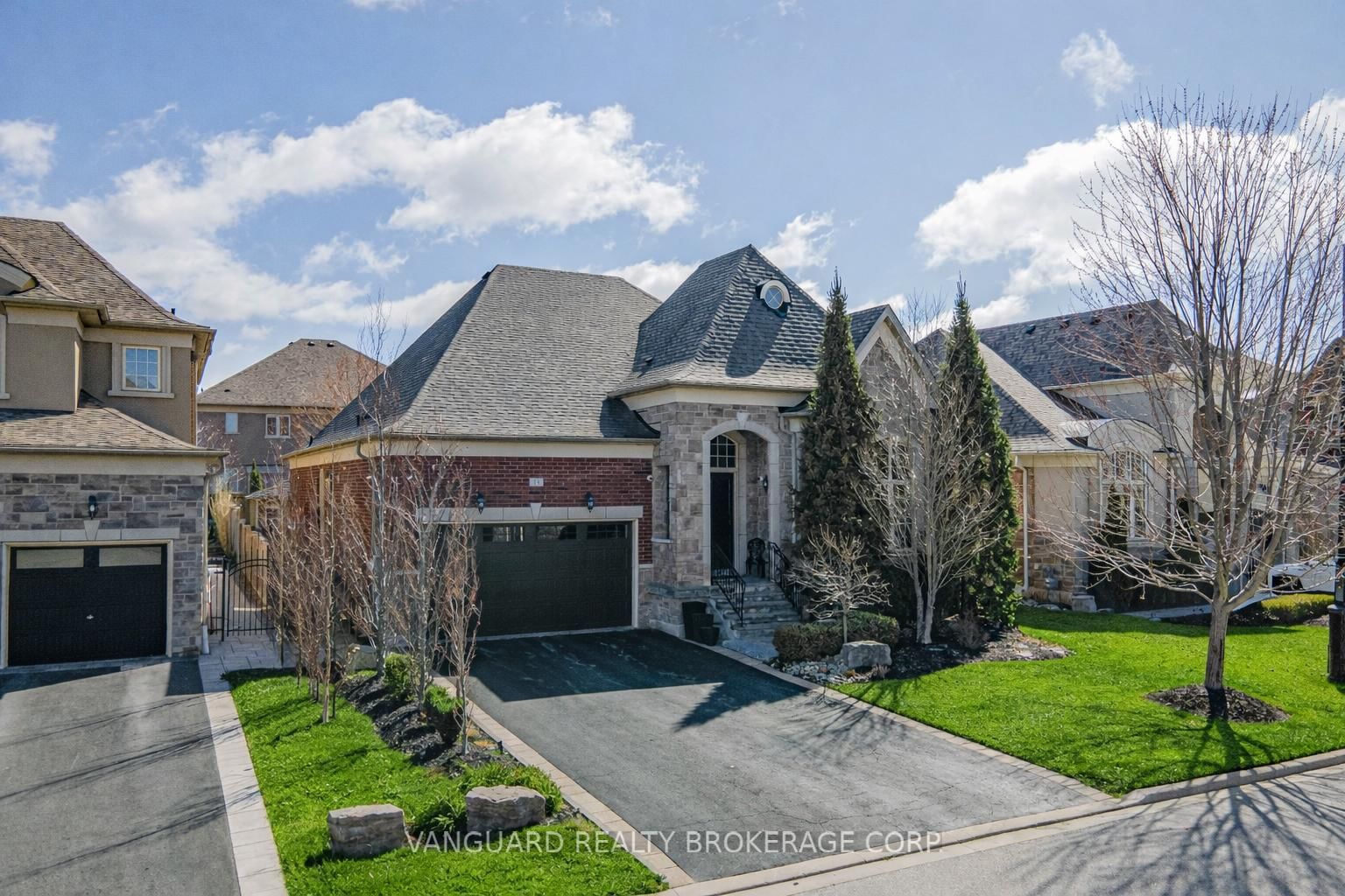 Detached House for sale at 13 Anderson Cove Trail, King, Ontario, L0G 1N0 - Nobleton - MLS: N12992674