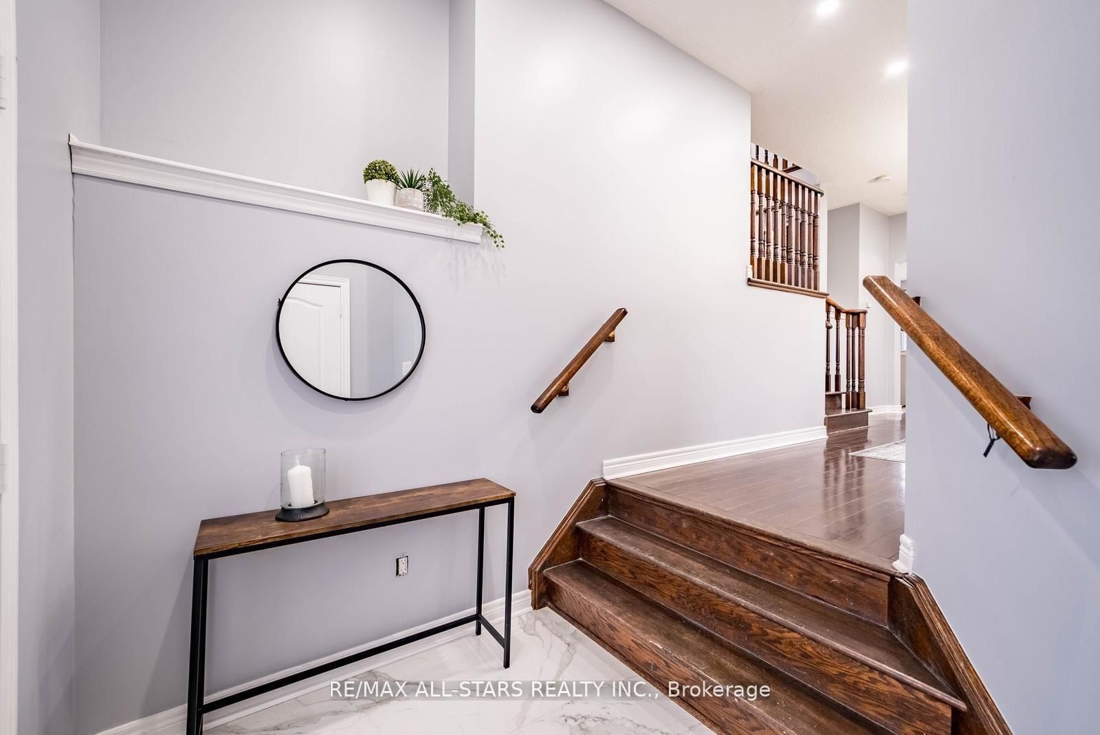 138 Yakefarm Boulevard - Photo 4