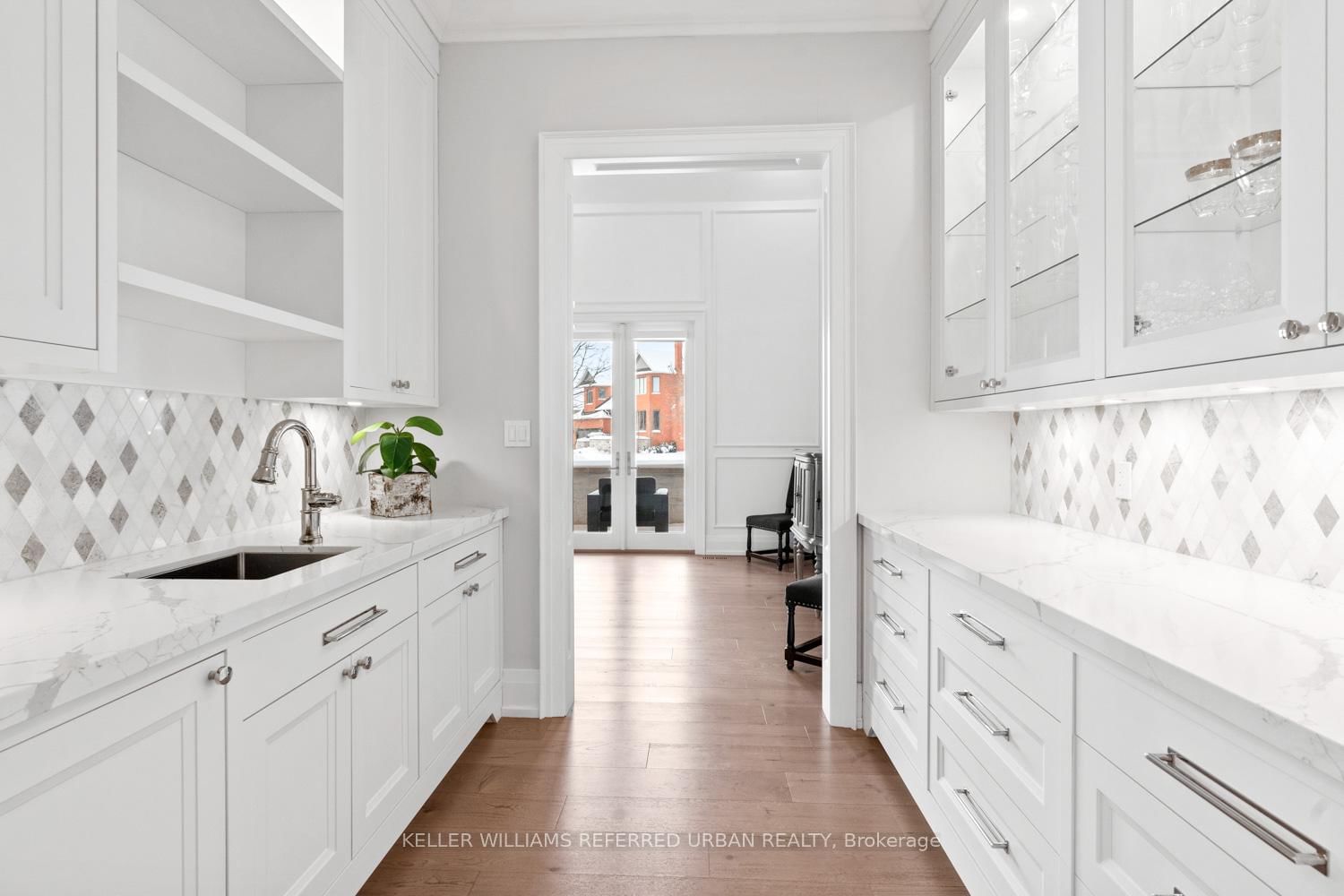 197 Sherwood Place - Photo 18