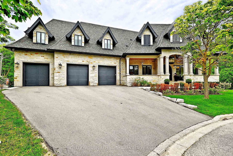 197 Sherwood Pl, Newmarket, L3Y 8E5 | Image 3