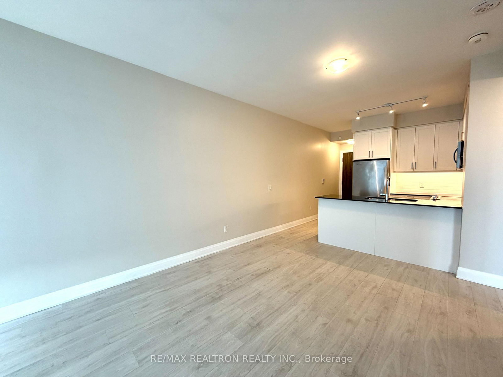 20 Gatineau Drive, Unit 1501E - Photo 9