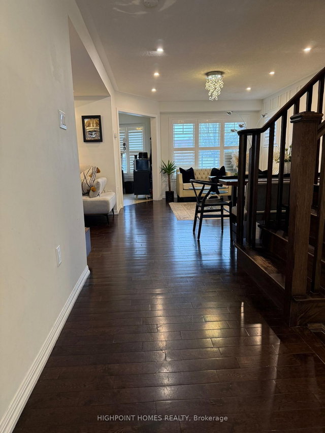 174 Miltrose Crescent