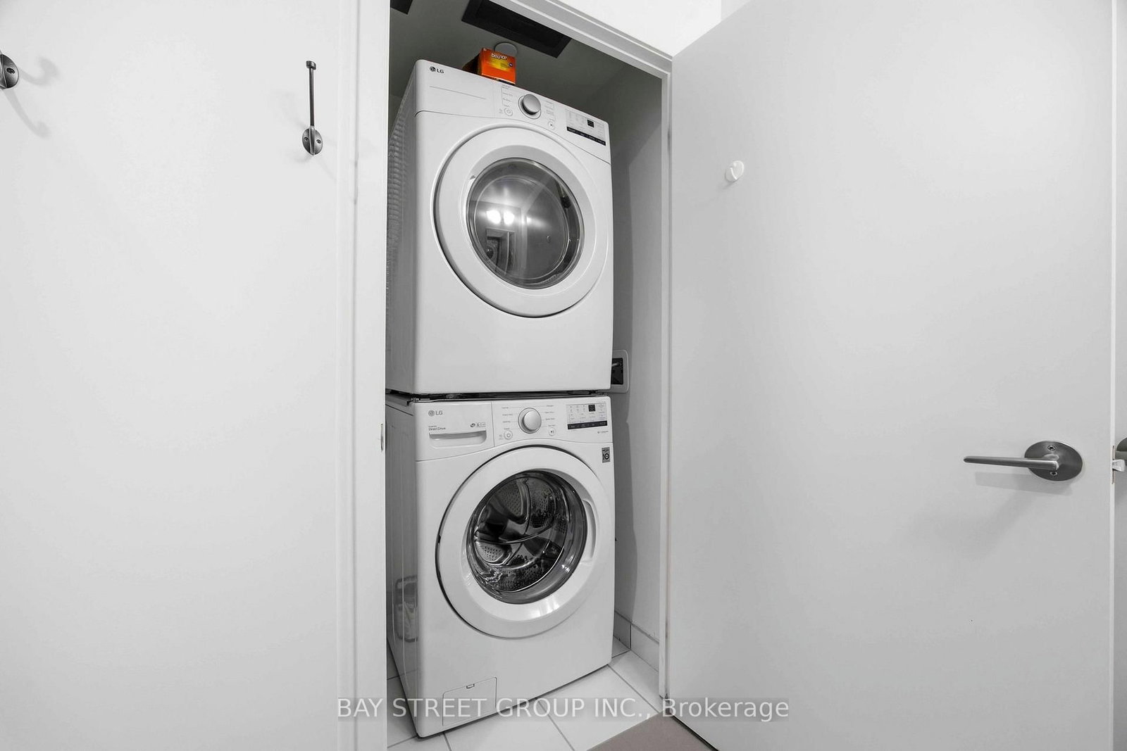 8119 Birchmount Rd Road, Unit 1020 - Photo 26