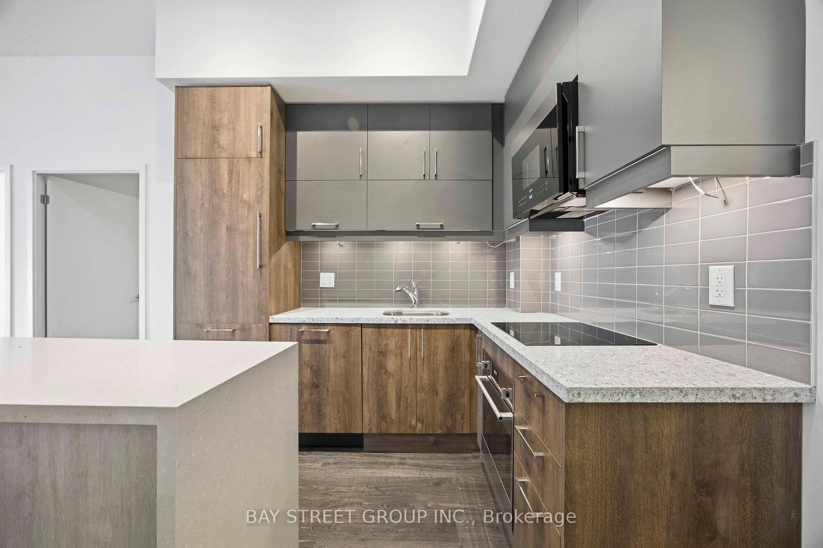 8119 Birchmount Rd Road, Unit 1020 - Photo 8