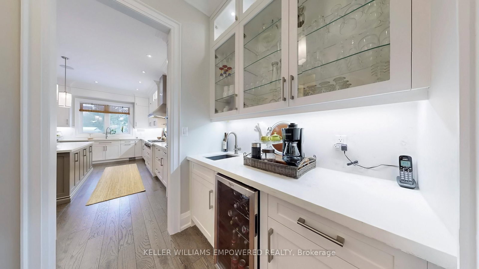 Detached House for sale at 29 Bedford Park Avenue, Richmond Hill, Ontario, L4C 2N9 - Crosby - MLS: N12993118