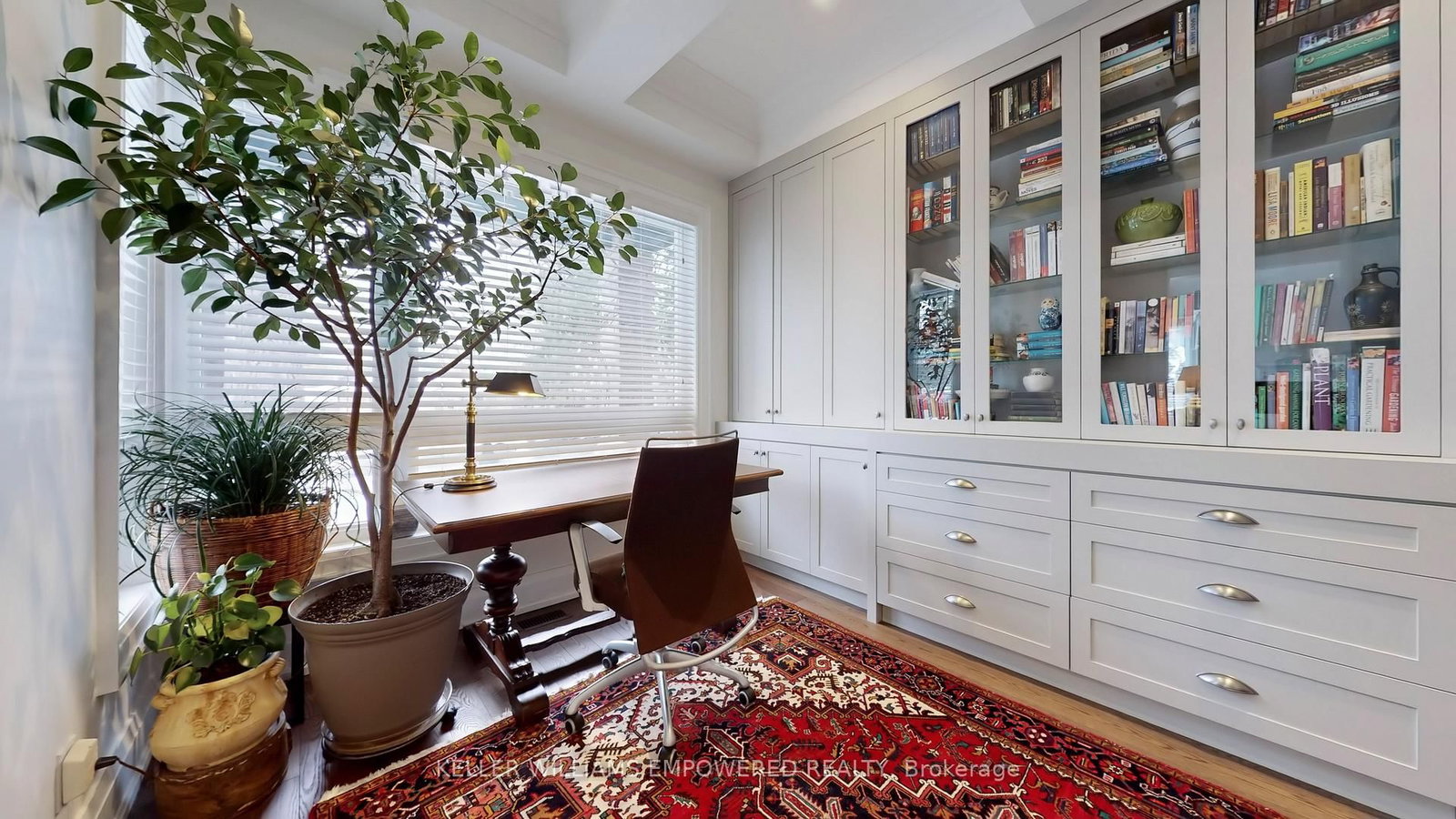 Detached House for sale at 29 Bedford Park Avenue, Richmond Hill, Ontario, L4C 2N9 - Crosby - MLS: N12993118