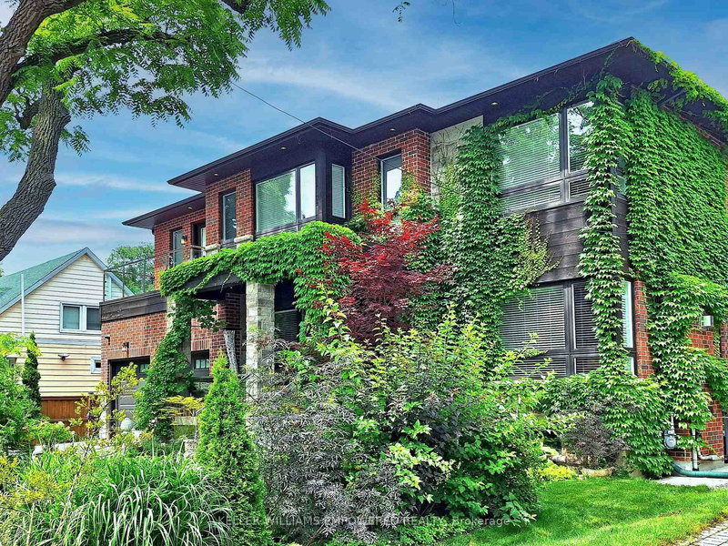 29 Bedford Park Ave, Richmond Hill, L4C 2N9 | Image 2