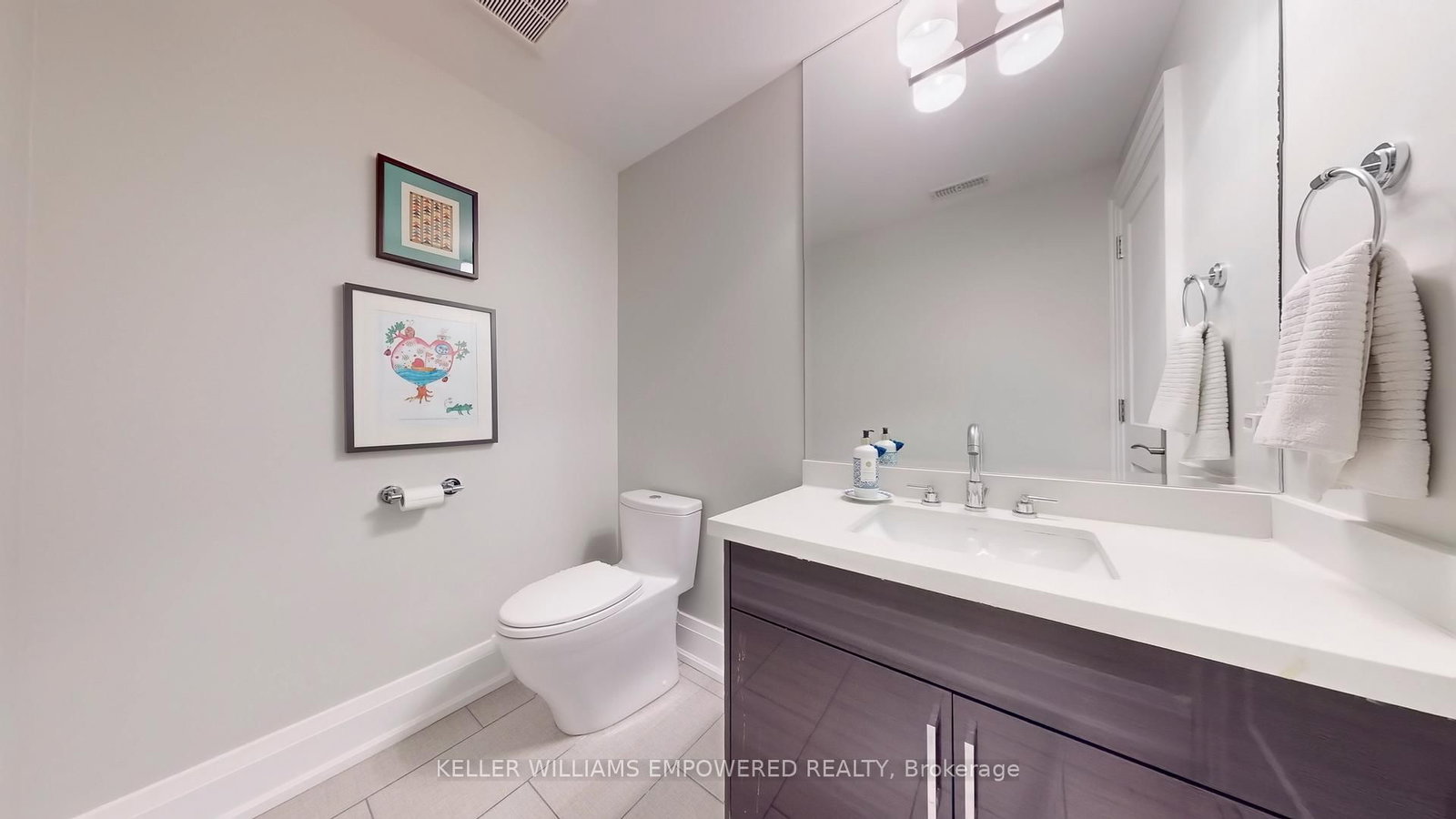 Detached House for sale at 29 Bedford Park Avenue, Richmond Hill, Ontario, L4C 2N9 - Crosby - MLS: N12993118