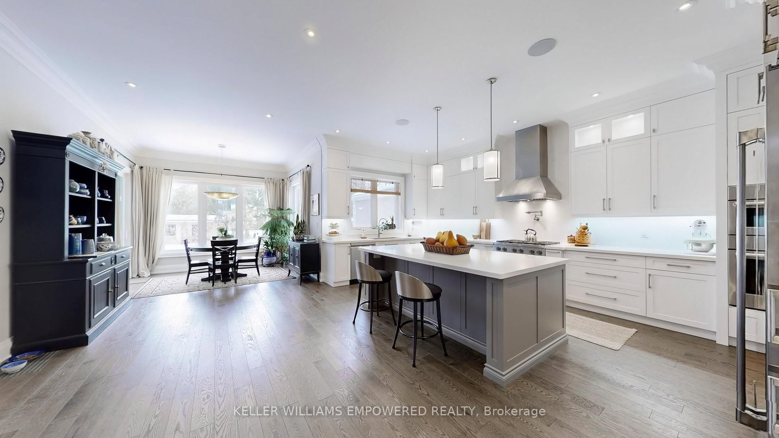 Detached House for sale at 29 Bedford Park Avenue, Richmond Hill, Ontario, L4C 2N9 - Crosby - MLS: N12993118