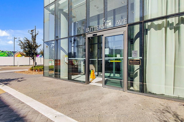 5606 - 5 Buttermill Avenue