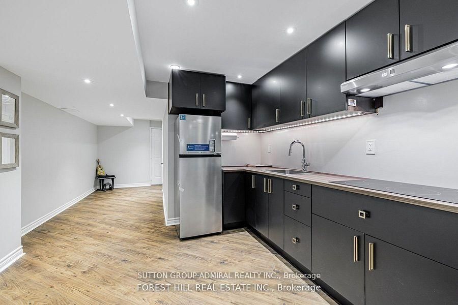 Detached House for sale at 18 William Bowes Boulevard, Vaughan, Ontario, L6A 4B1 - Patterson - MLS: N12993324