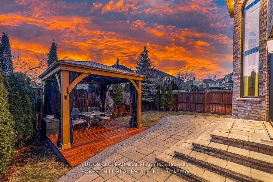 Detached House for sale at 18 William Bowes Boulevard, Vaughan, Ontario, L6A 4B1 - Patterson - MLS: N12993324