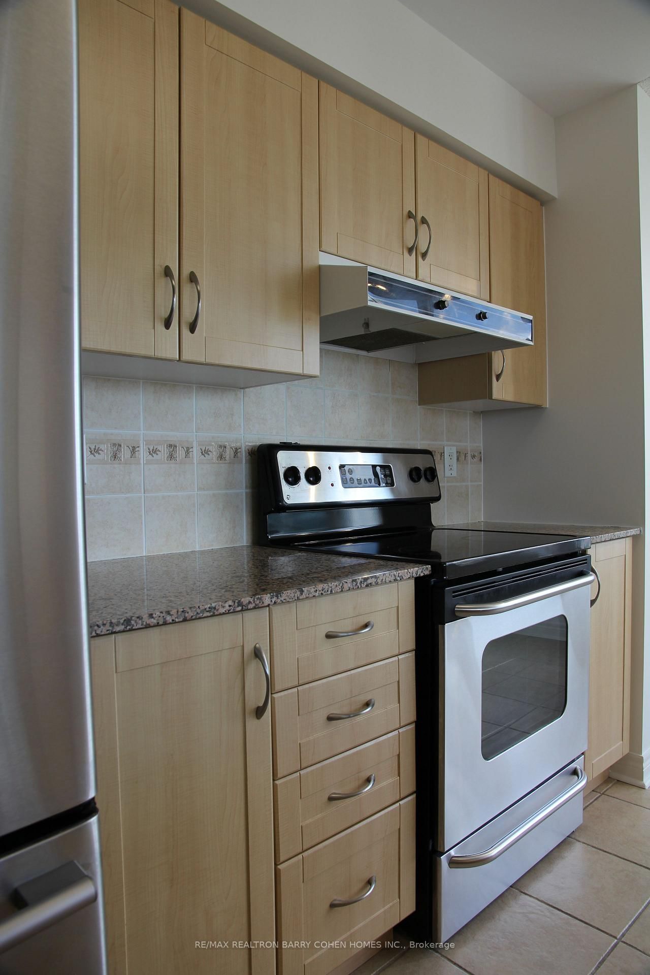 50 Disera Drive, Unit 1212 - Photo 16