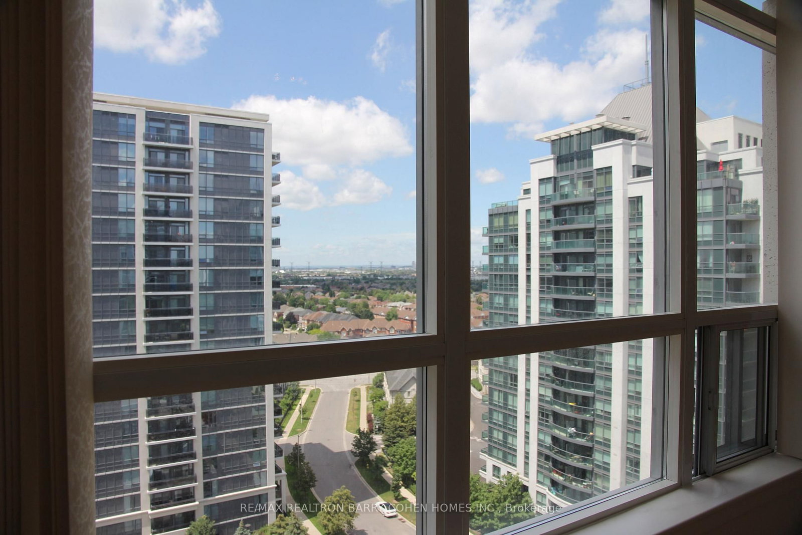 50 Disera Drive, Unit 1212 - Photo 24