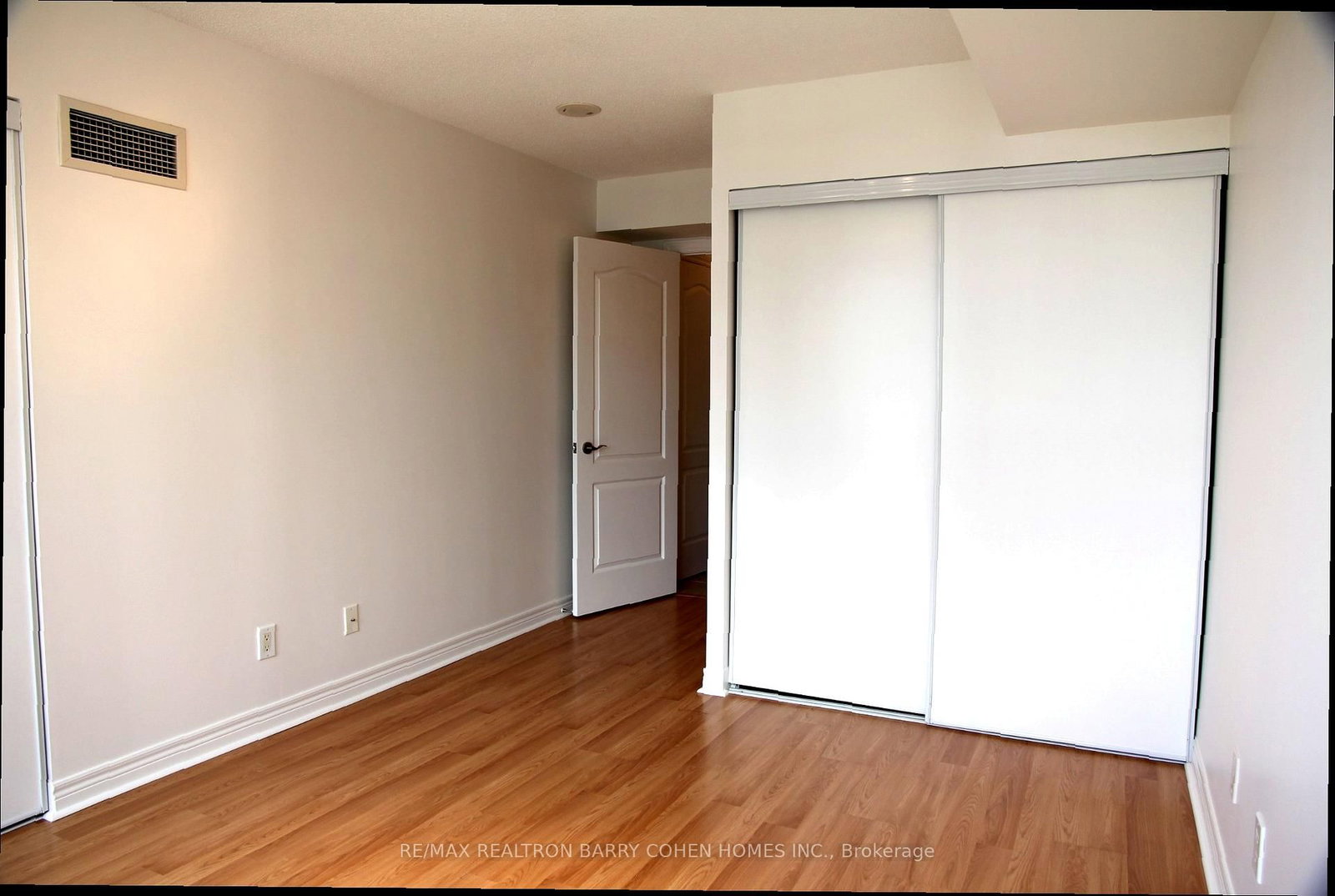 50 Disera Drive, Unit 1212 - Photo 26