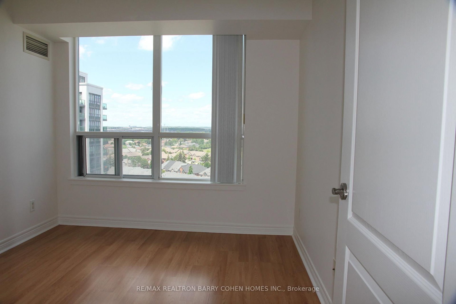 50 Disera Drive, Unit 1212 - Photo 32