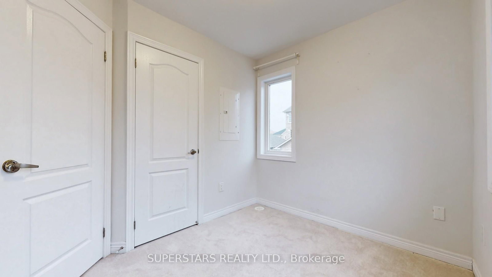 4 Waterleaf Road, Unit Coach - Photo 9