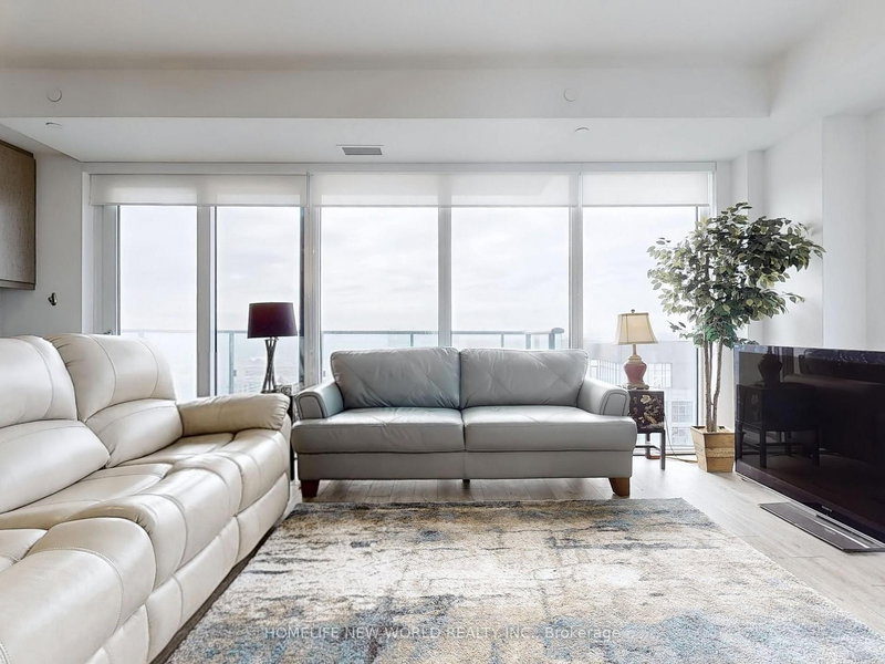 2410 - 105 Oneida Cres, Richmond Hill, L4B 0H6 | Image 2