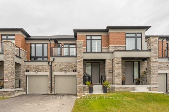 home for lease on 49 Badgerow Way