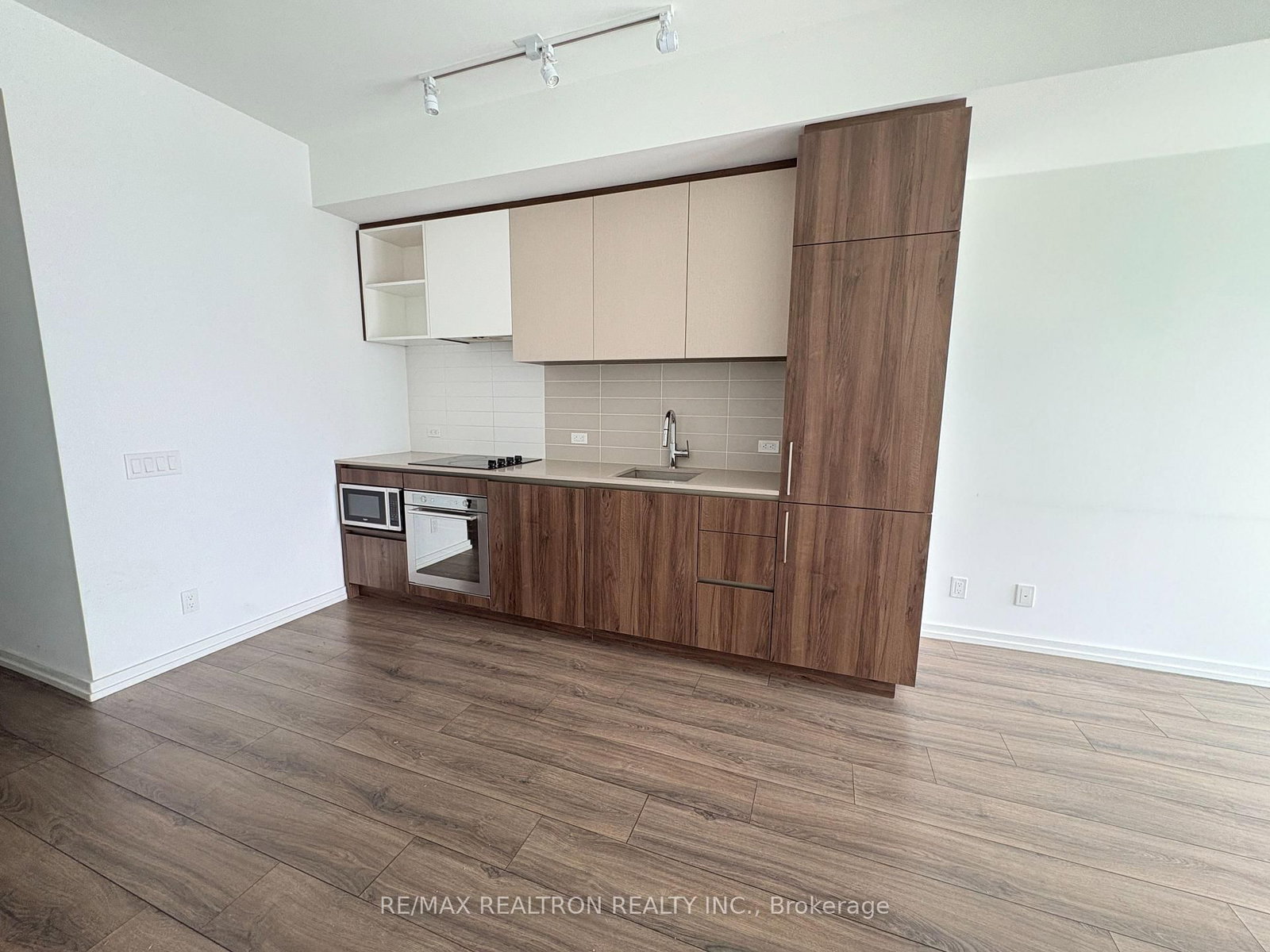 1000 Portage Parkway, Unit 3808 - Photo 11