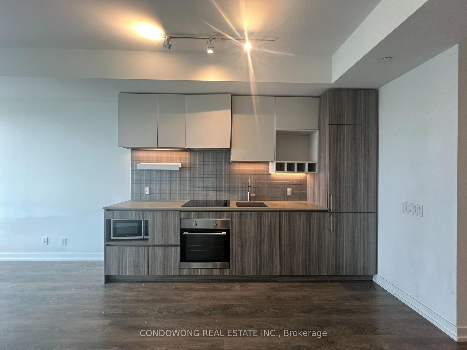 5 Buttermill Avenue, Unit 3101 - Photo 3