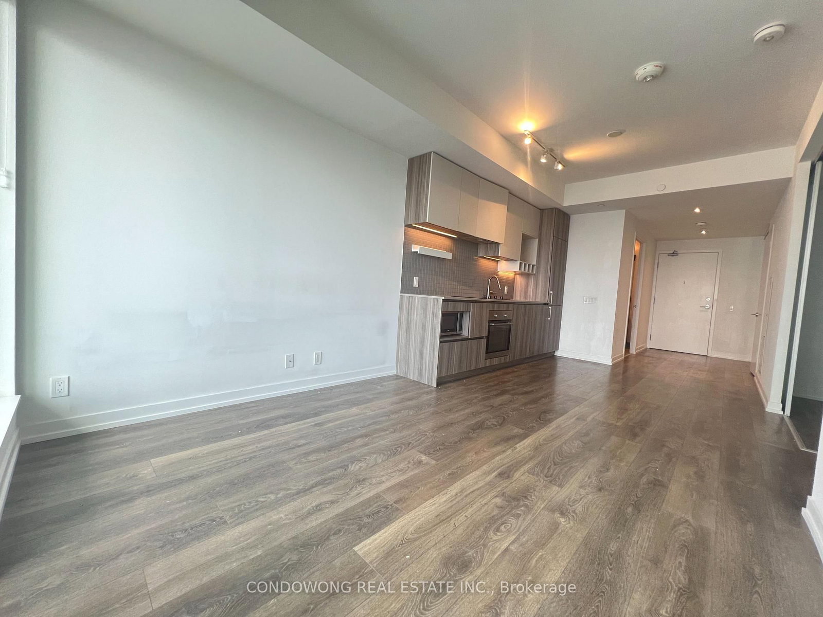 5 Buttermill Avenue, Unit 3101 - Photo 4