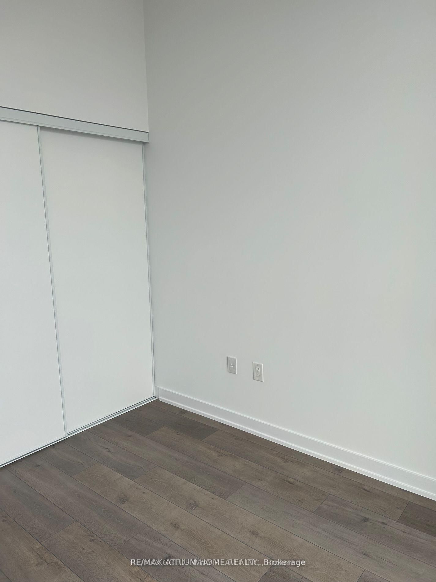 38 Honeycrisp Crescent, Unit 2112 - Photo 14