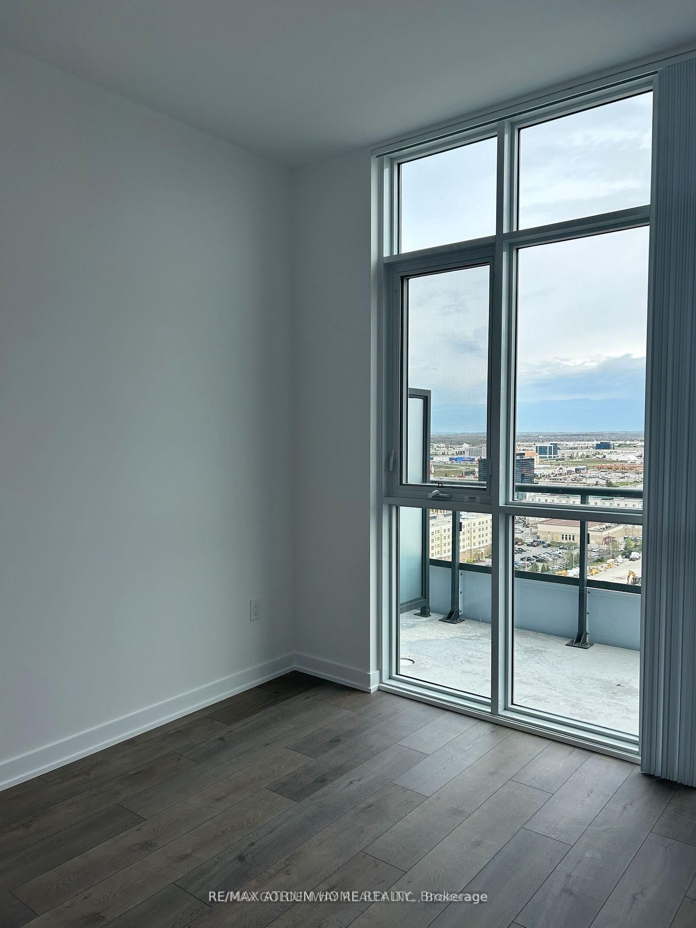 38 Honeycrisp Crescent, Unit 2112 - Photo 18