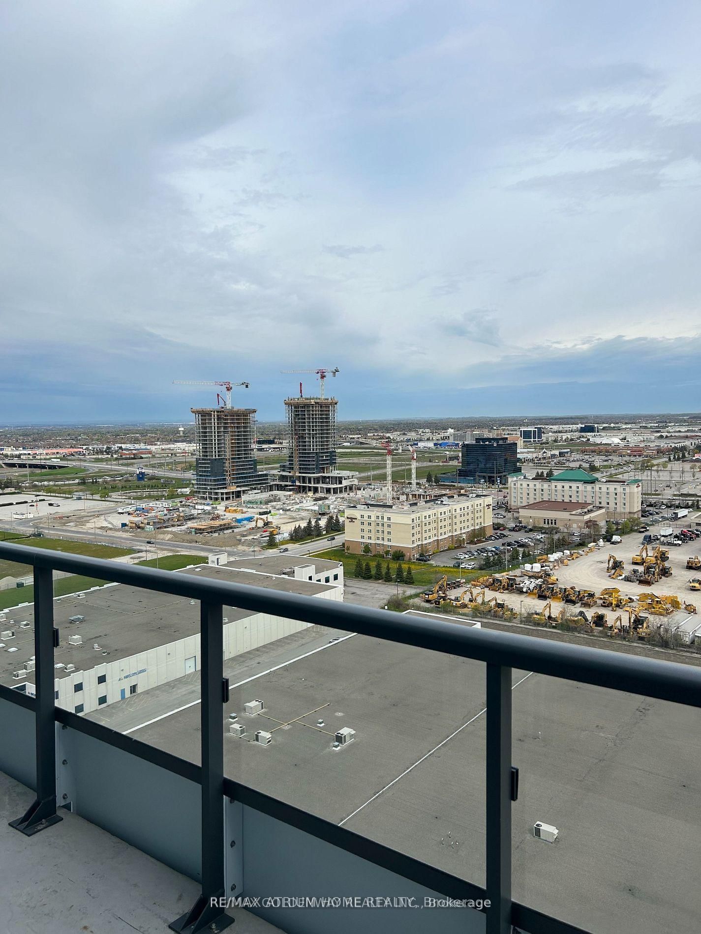 38 Honeycrisp Crescent, Unit 2112 - Photo 22